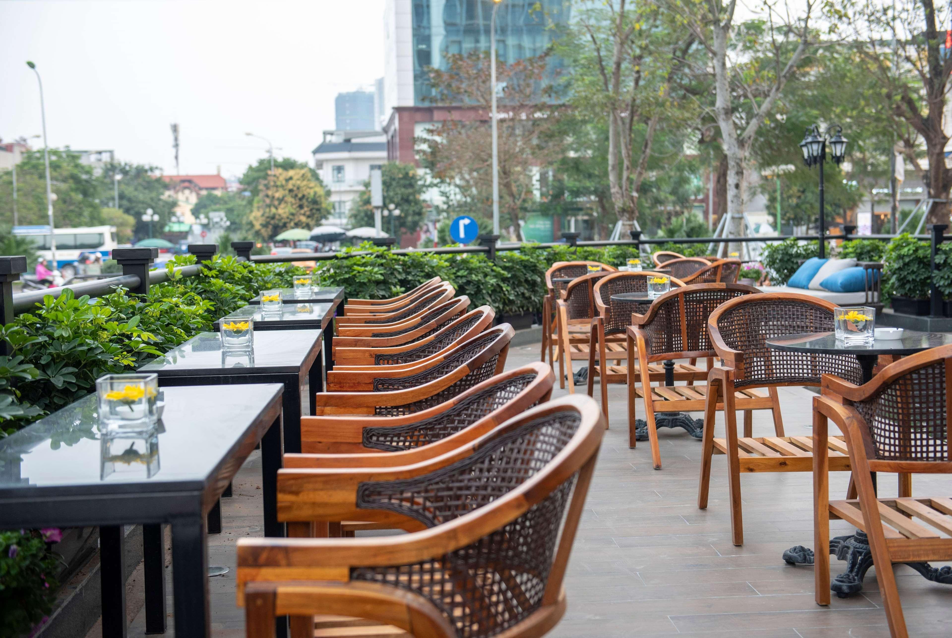 Wyndham Garden Hanoi Exteriör bild