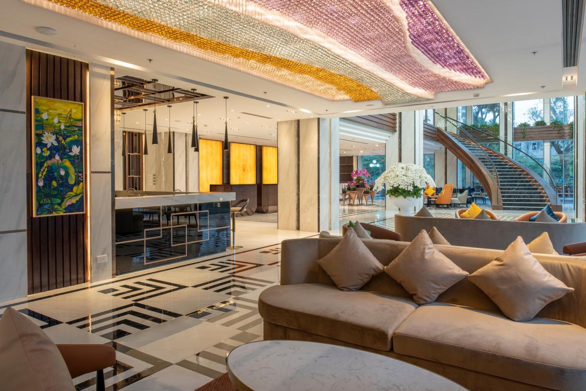 Wyndham Garden Hanoi Exteriör bild