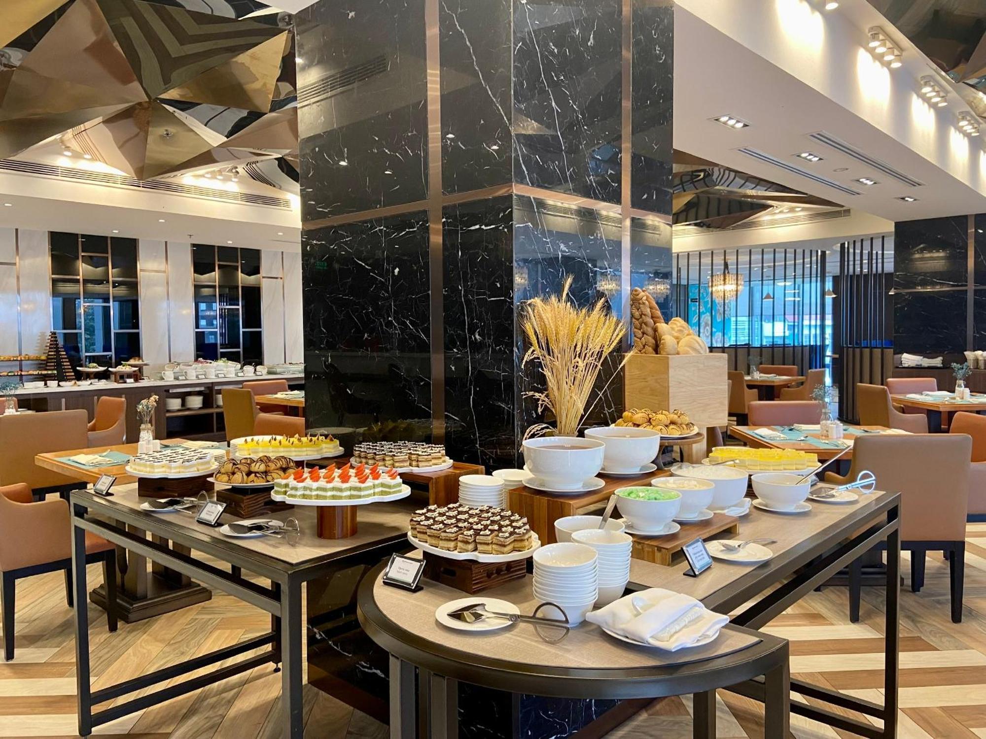 Wyndham Garden Hanoi Exteriör bild